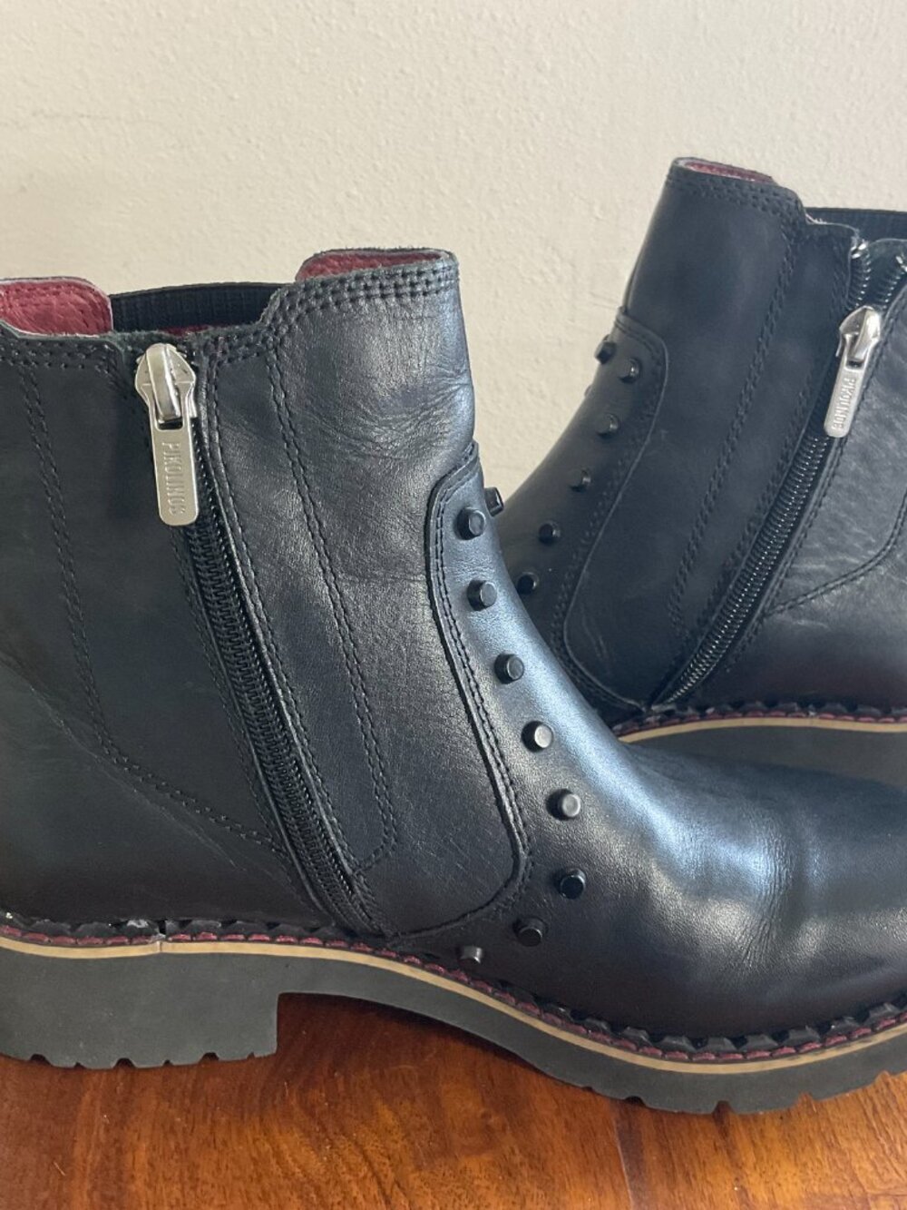 Pikolinos Vicar Water Repellent Studded Leather Chelsea Boots Black Size 37 - Picture 6 of 6